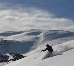 Cesare rides Colorado pow with Meidjos on V6's.